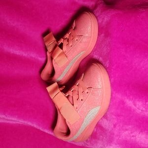 Shiny peach, toddler size 10.5, Pumas